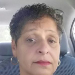 Meet your Posher, Inez